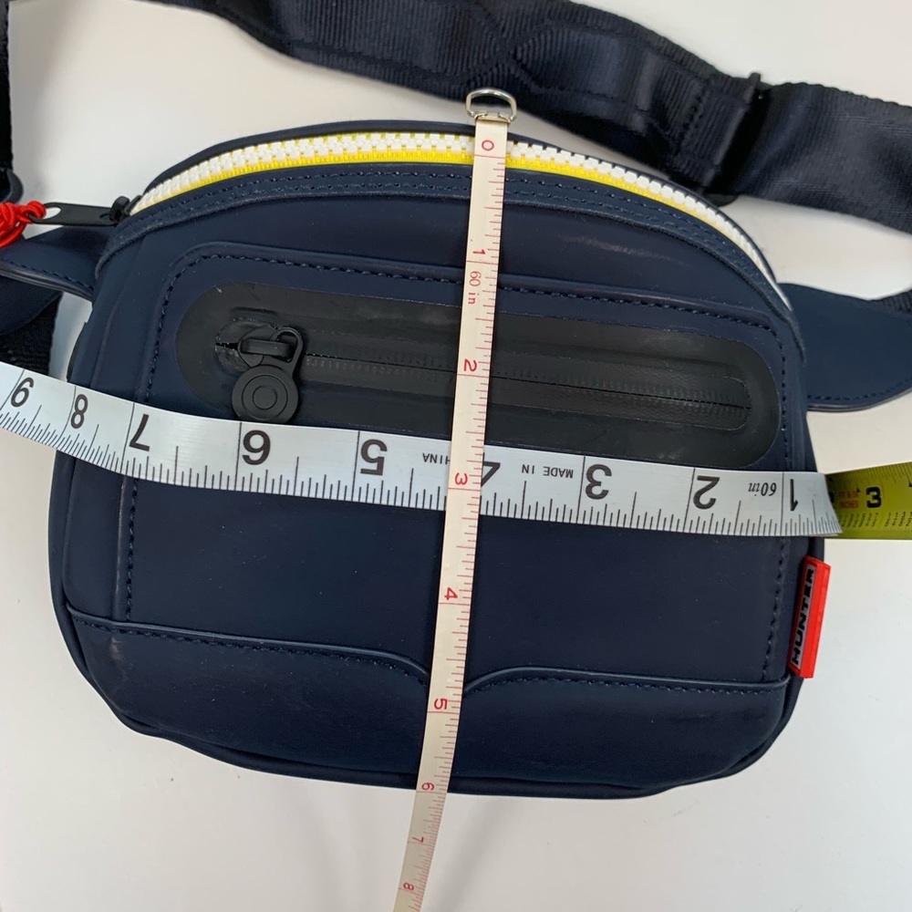 Hunter Target Belt Bag Navy Blue Yellow Accents - Picture 8 of 8